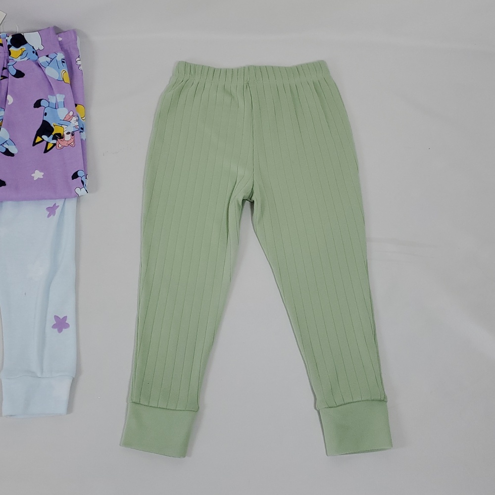 Bundle Of 3T Childrens Clothes - Picture 4 of 10